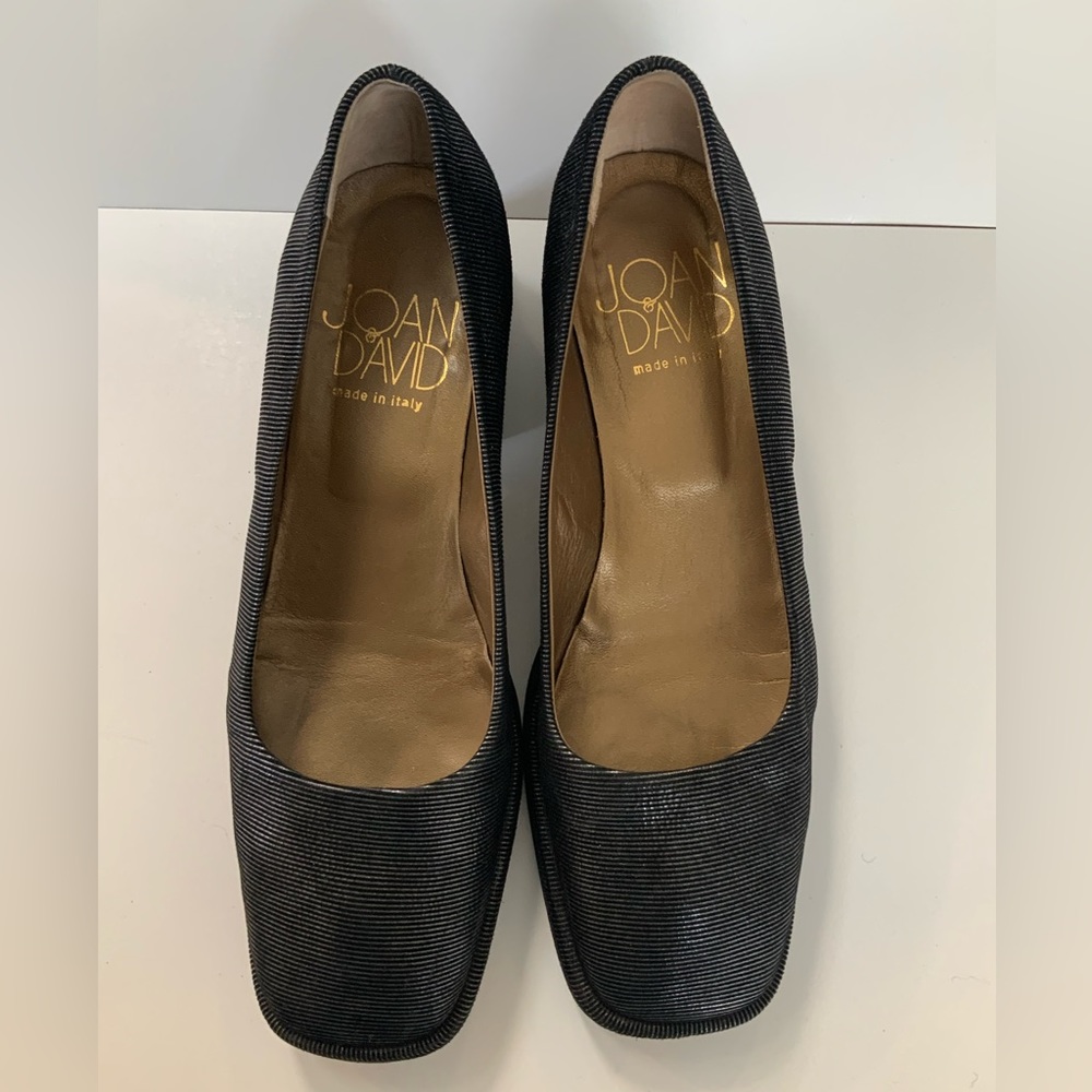 Size 6.5 Gently Used Joan David Black Ladies Shoes.